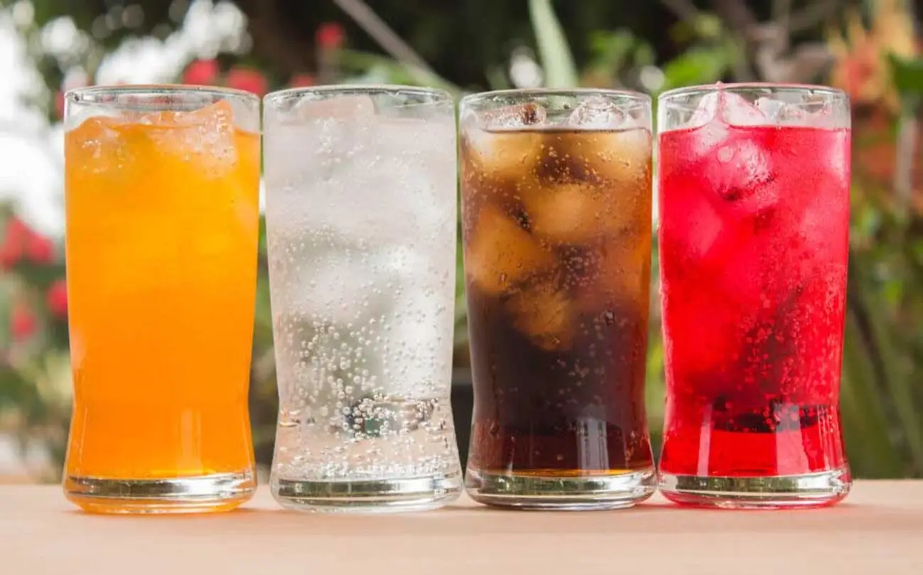 Allarme salute: ecco la bibita comune che contiene più zucchero di un dolce intero