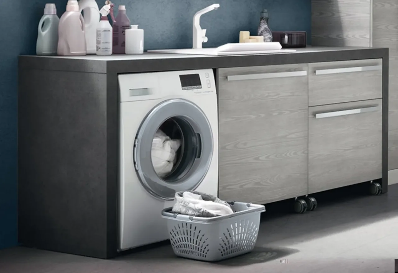 Hai poco spazio in casa? Ecco il trucco geniale per sistemare l’asciugatrice