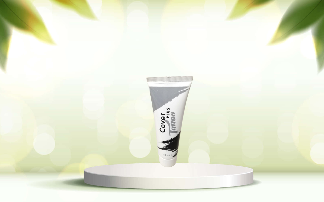 Rendi invisibili tatuaggi e imperfezioni: prova la crema coprente Cover Plus Tattoo
